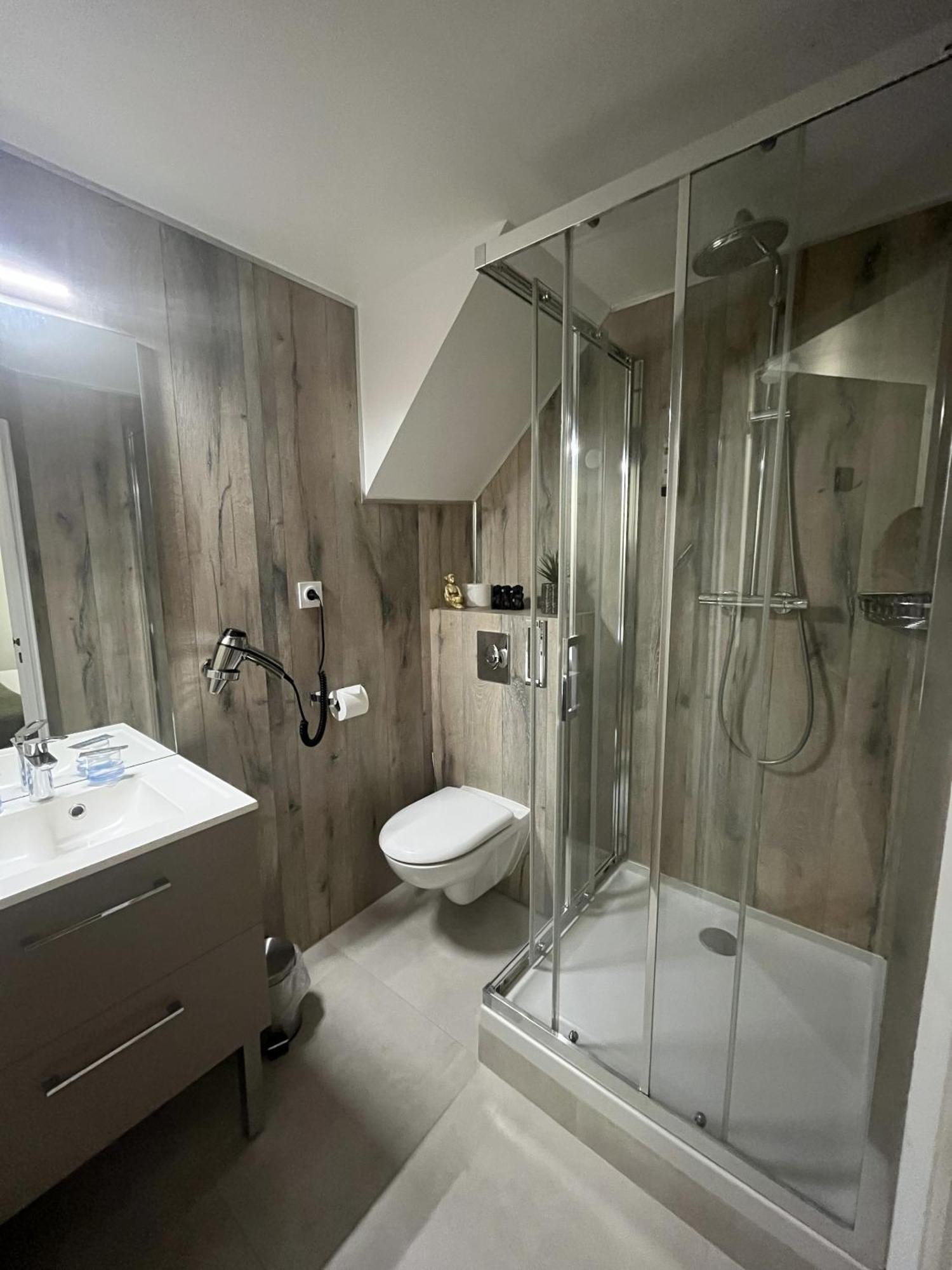 Logis Le Marronnier Hotel Buffon Eksteriør billede