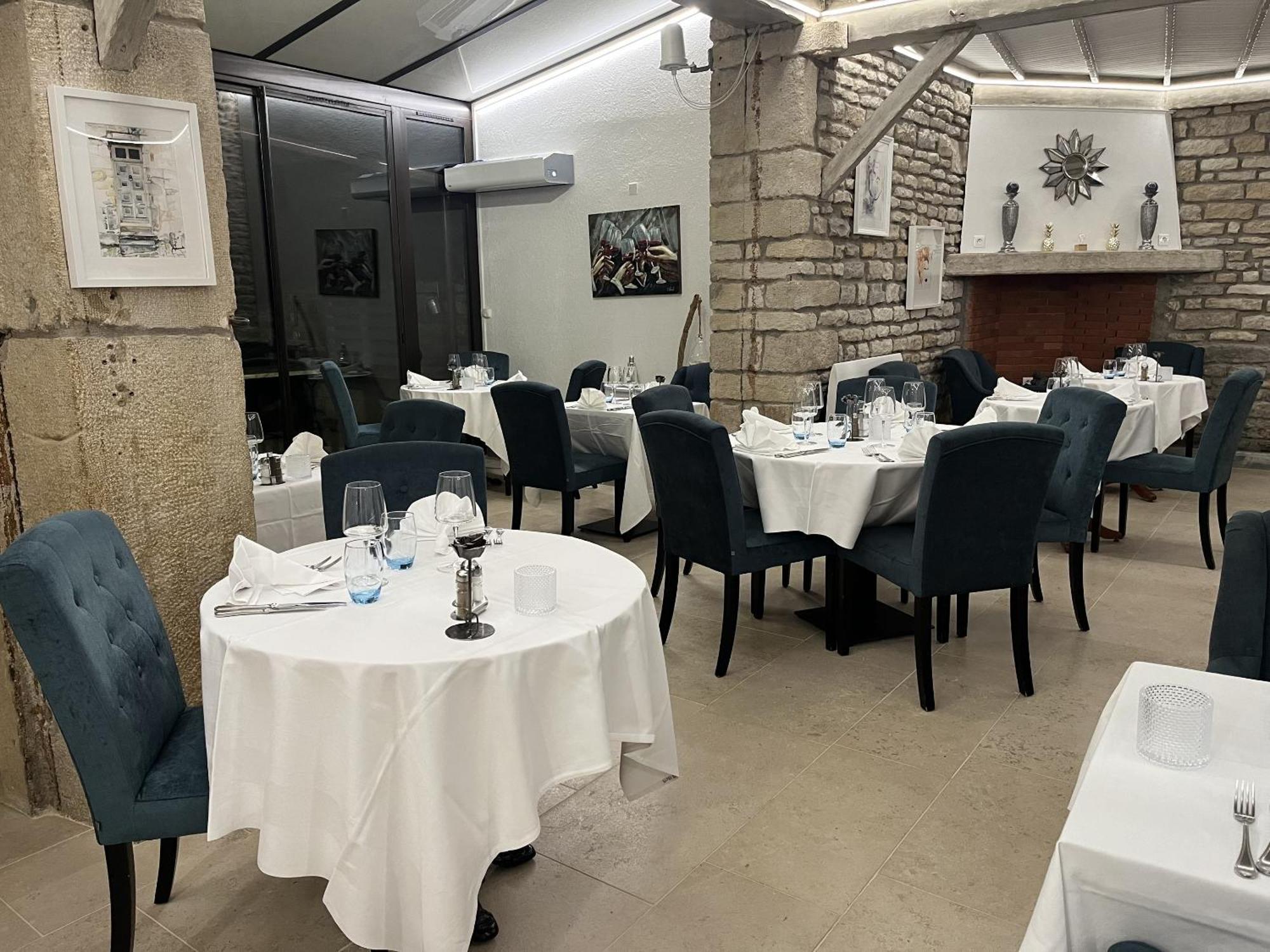 Logis Le Marronnier Hotel Buffon Eksteriør billede