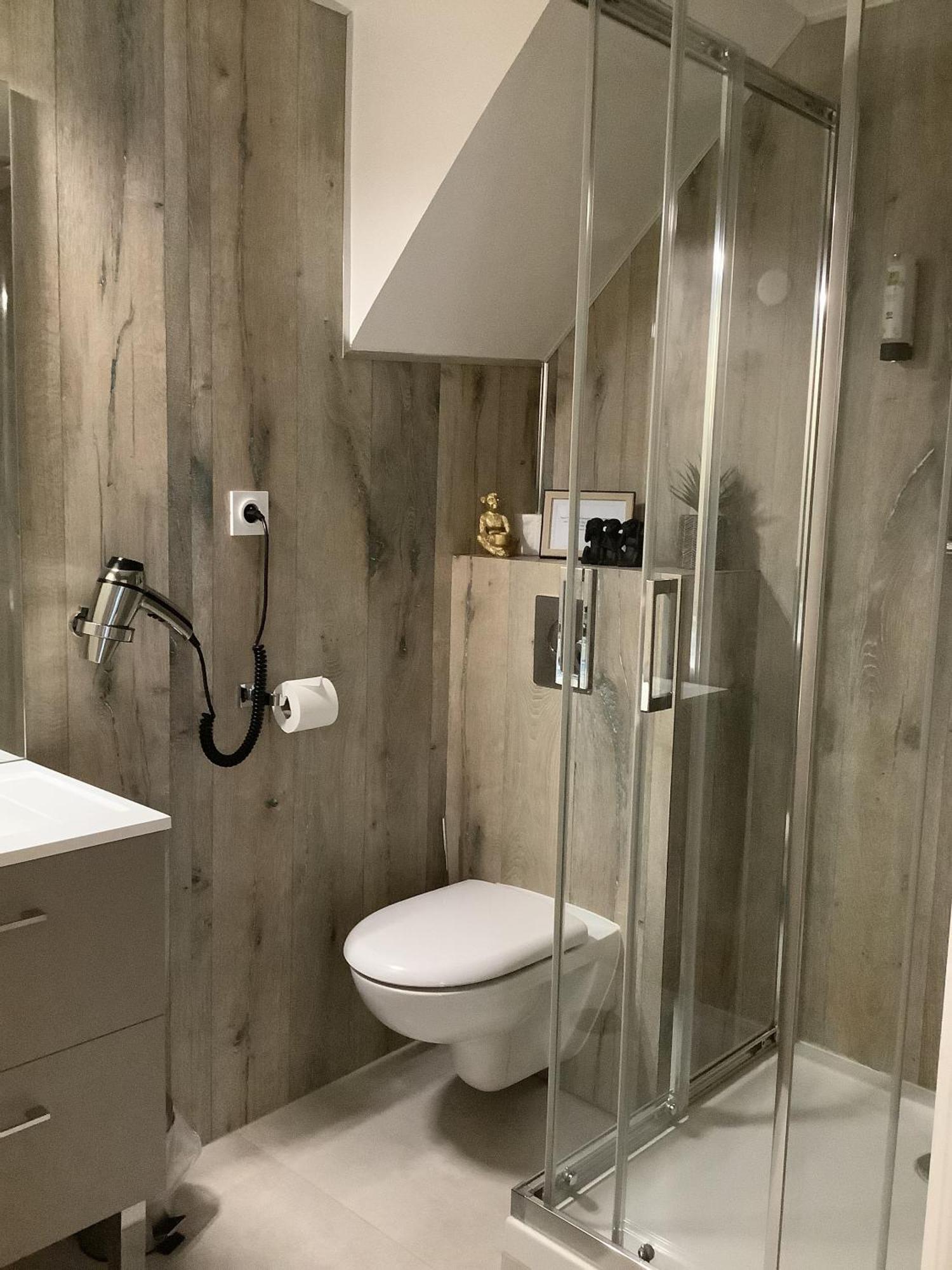 Logis Le Marronnier Hotel Buffon Værelse billede